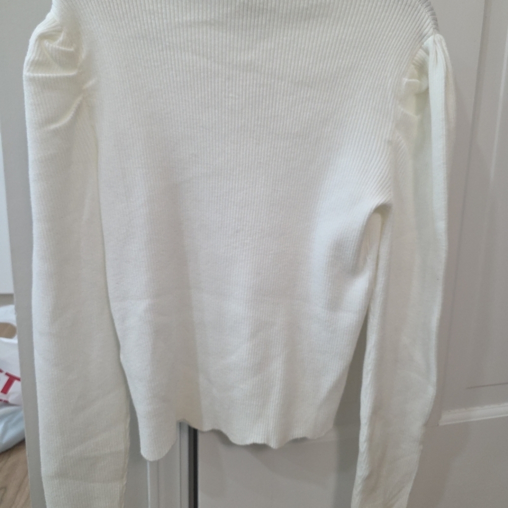 Farm Rio Off-white flower embroidery Knit Sweater small - Picture 6 of 7